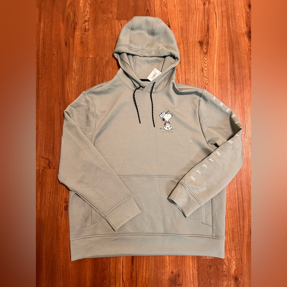 AE 24/7 Snoopy Graphic Hoodie (new)